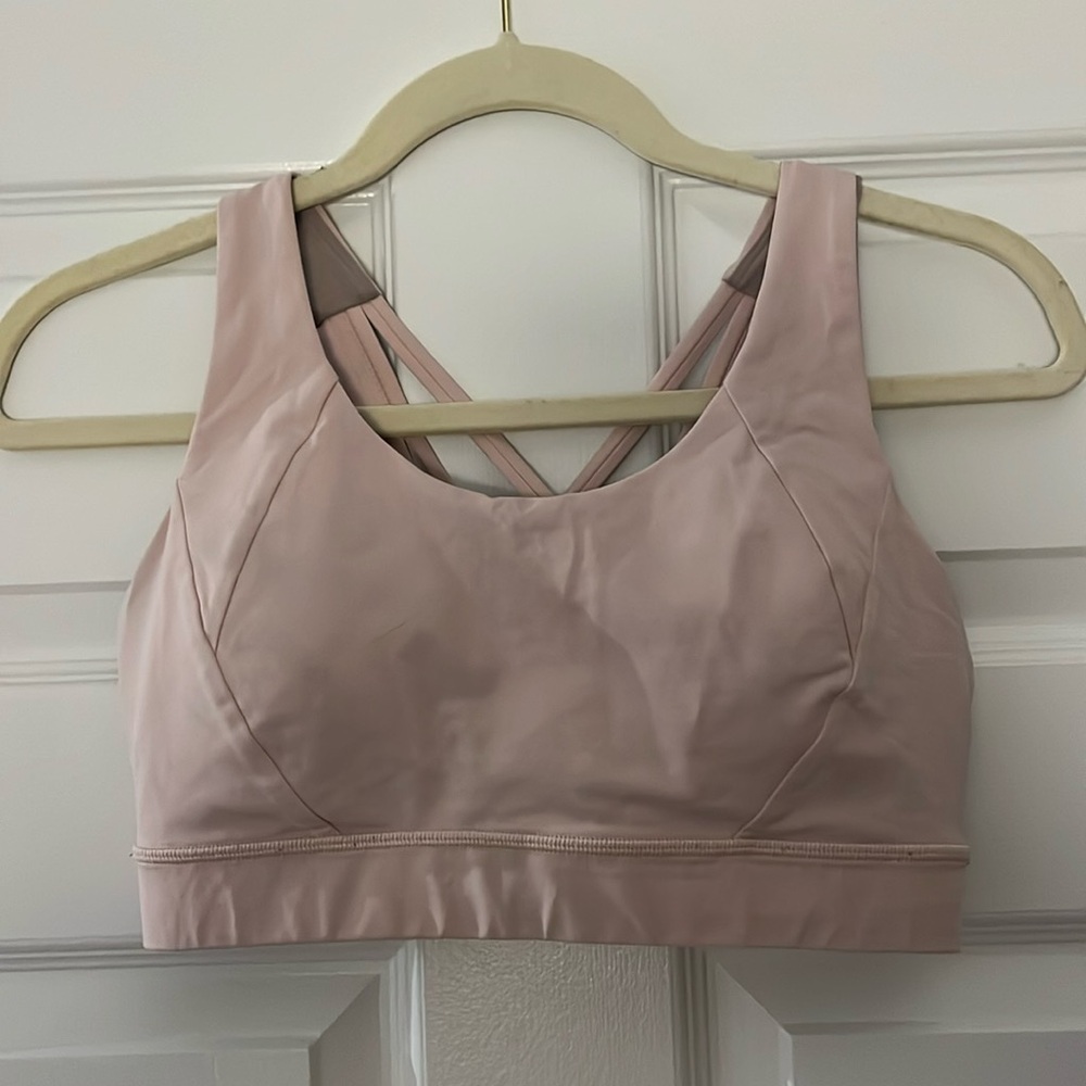 Lululemon Free to Be Serene DD